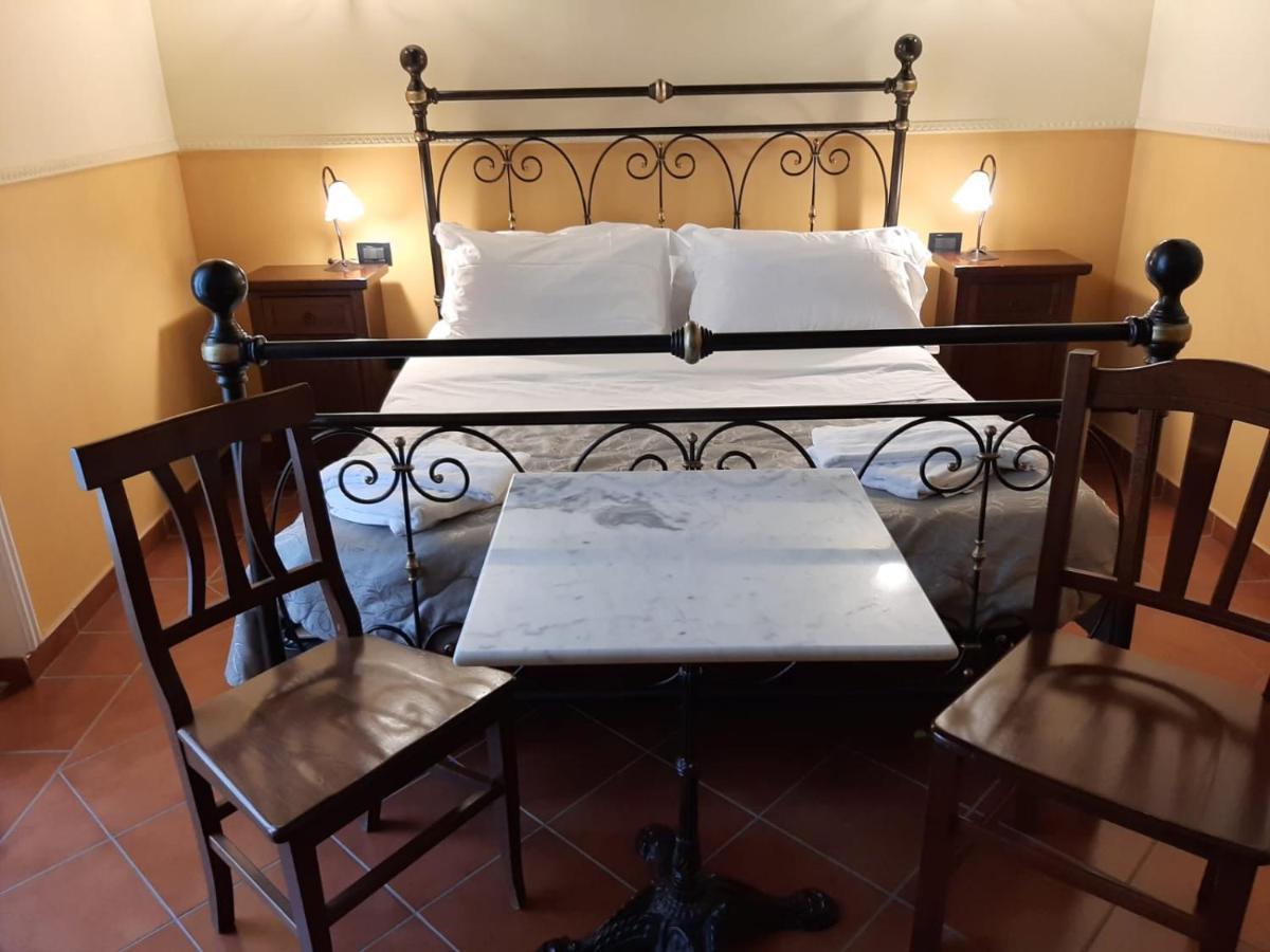 Hotel Pignatelli Napoli Екстер'єр фото