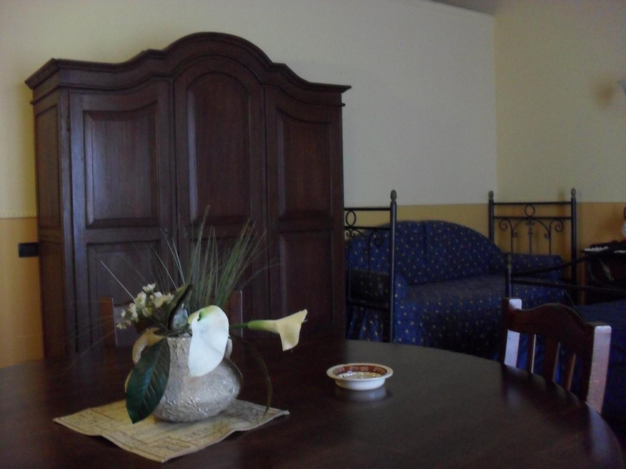 Hotel Pignatelli Napoli Екстер'єр фото