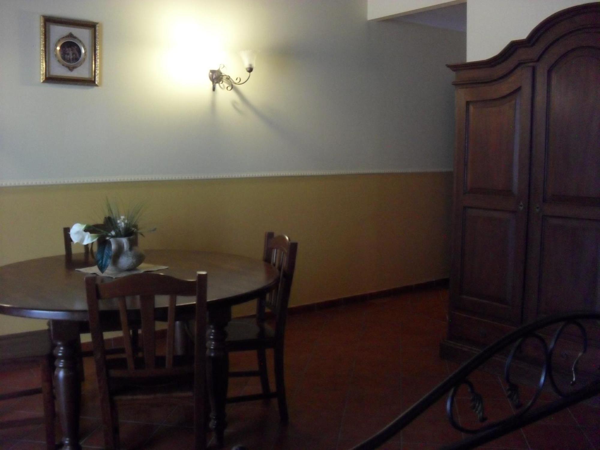 Hotel Pignatelli Napoli Екстер'єр фото