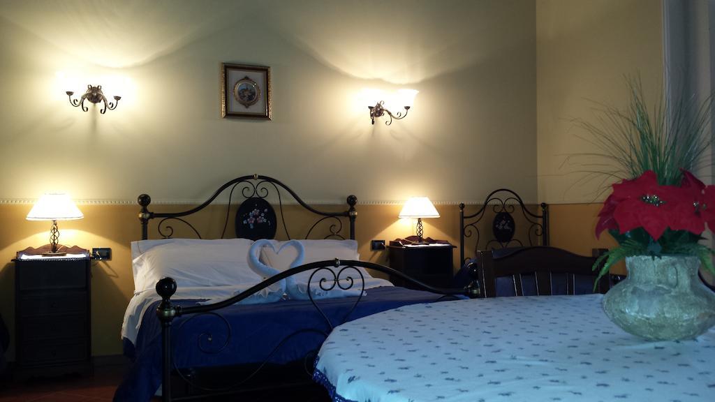 Hotel Pignatelli Napoli Екстер'єр фото