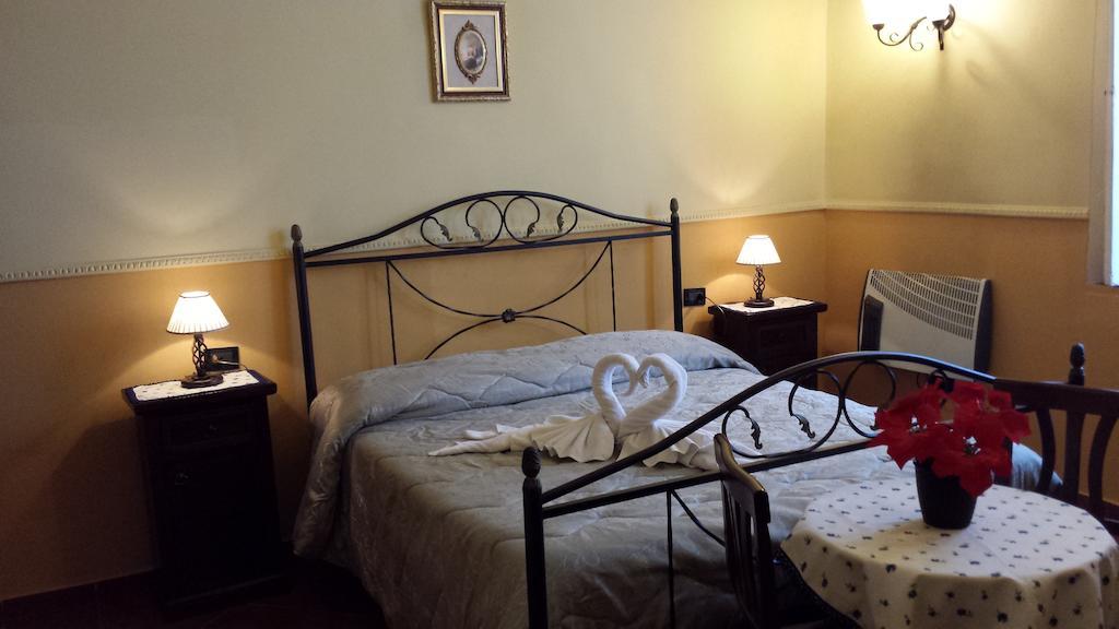 Hotel Pignatelli Napoli Екстер'єр фото